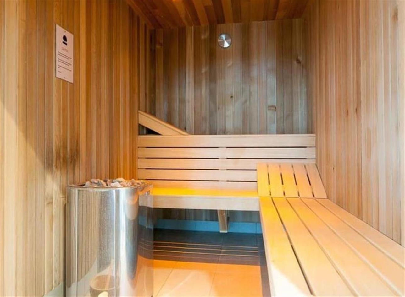 Luxury Barn Conversion 韦尔斯 外观 照片