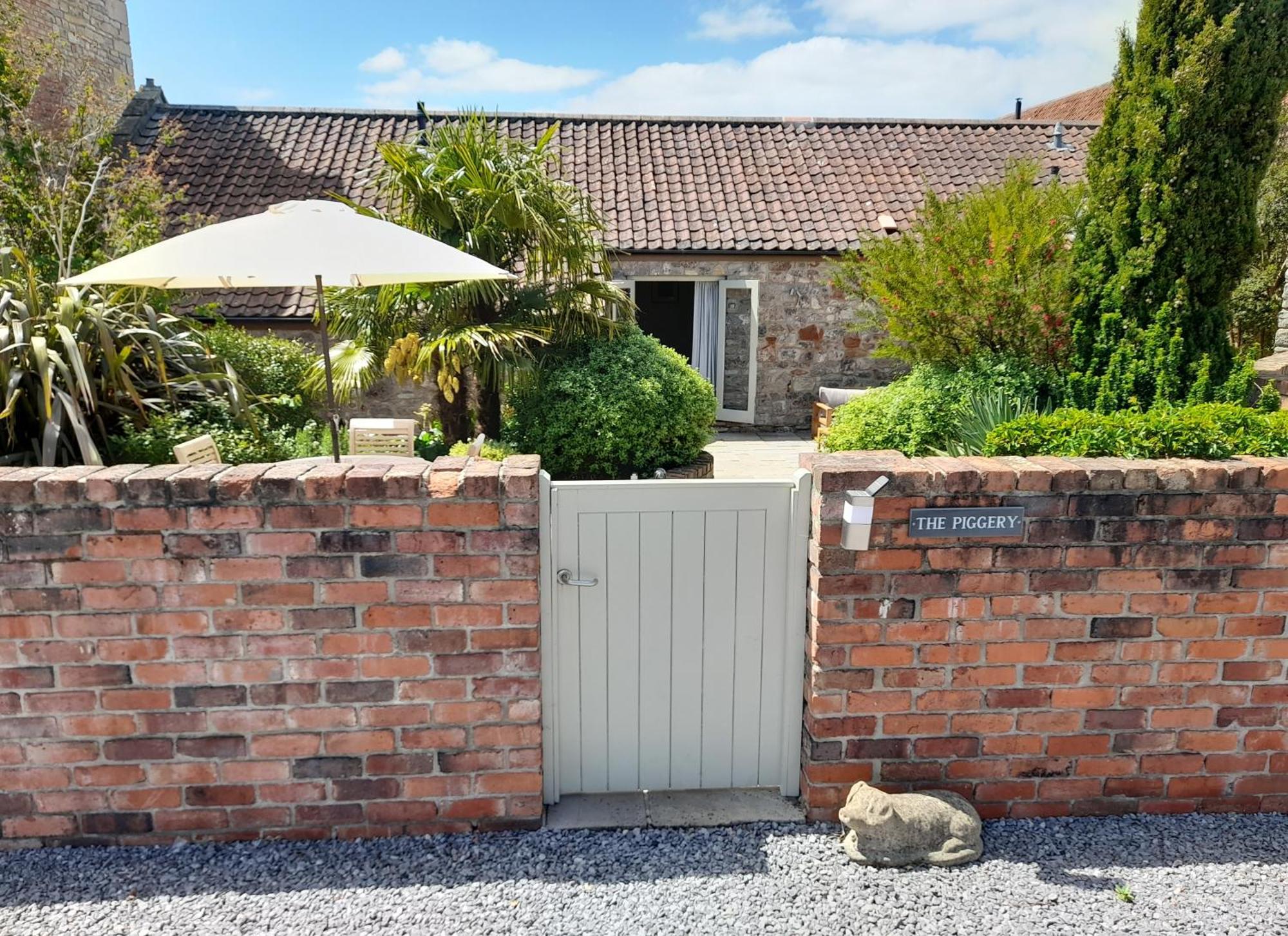 Luxury Barn Conversion 韦尔斯 外观 照片